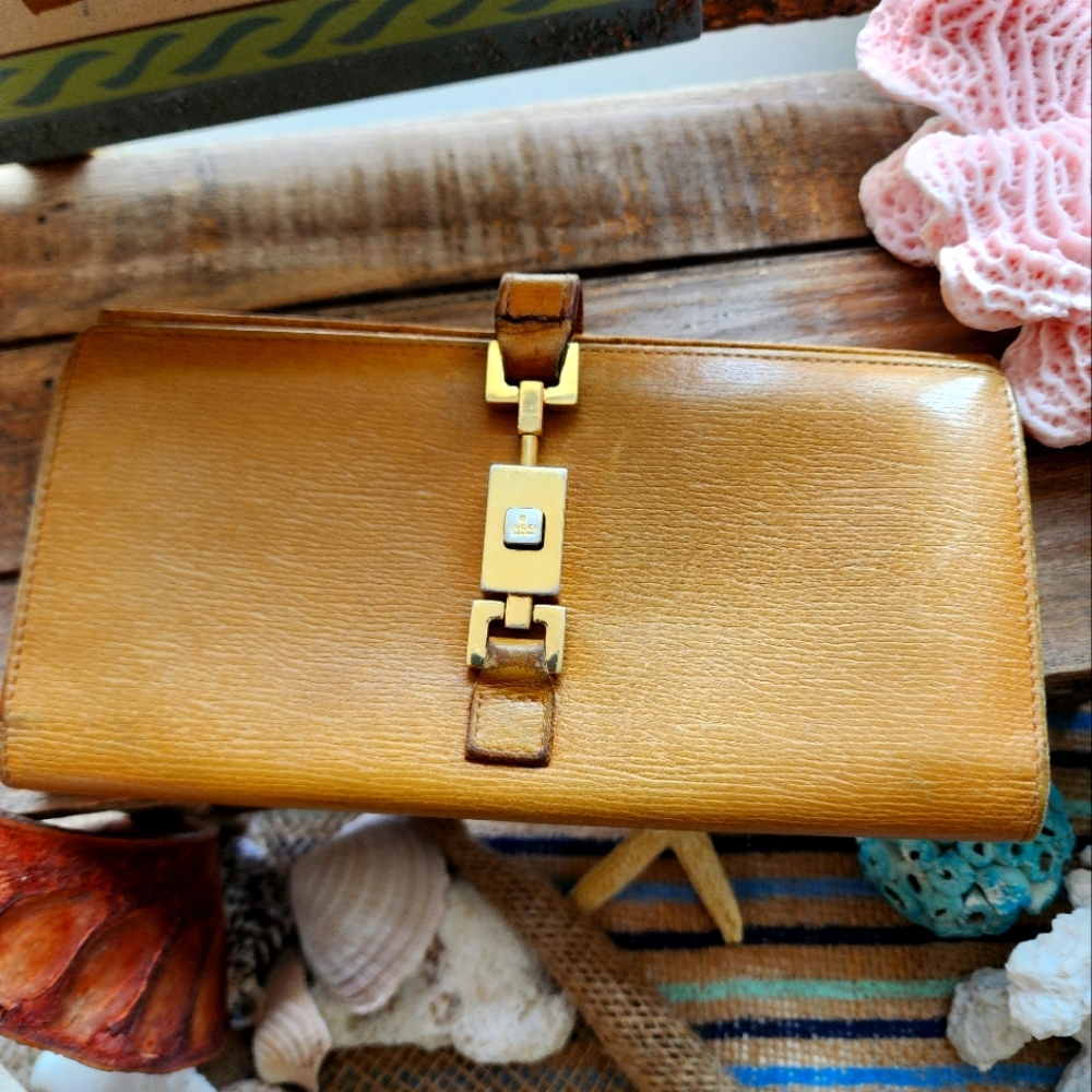 Gucci Vintage Golden Leather Wallet